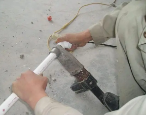 茄子河漏水维修电话